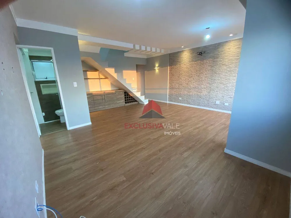 Cobertura, 3 quartos, 135 m² - Foto 3