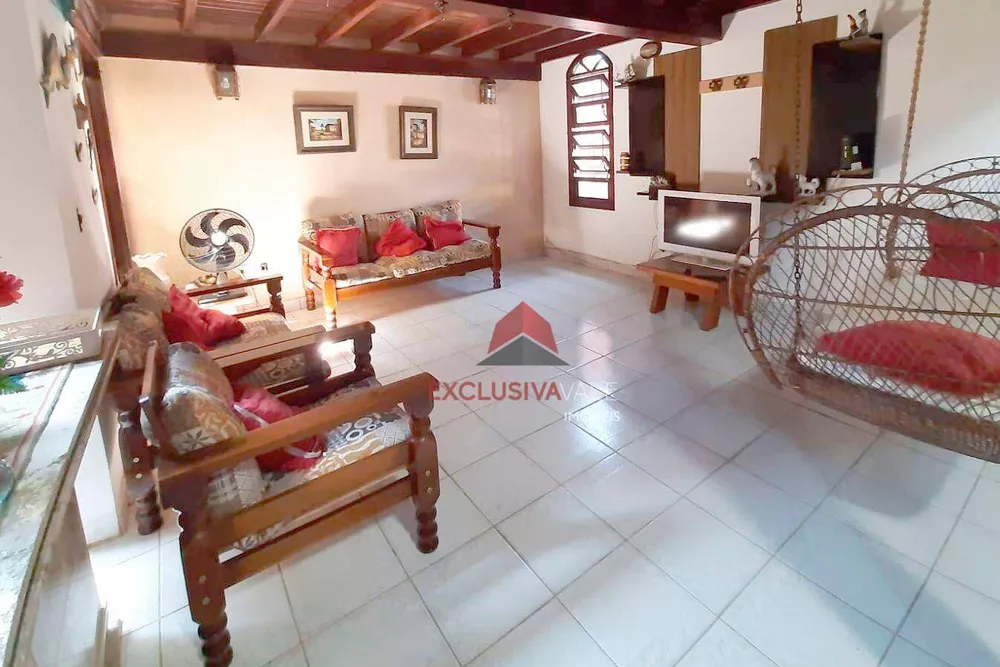 Casa, 4 quartos, 265 m² - Foto 4