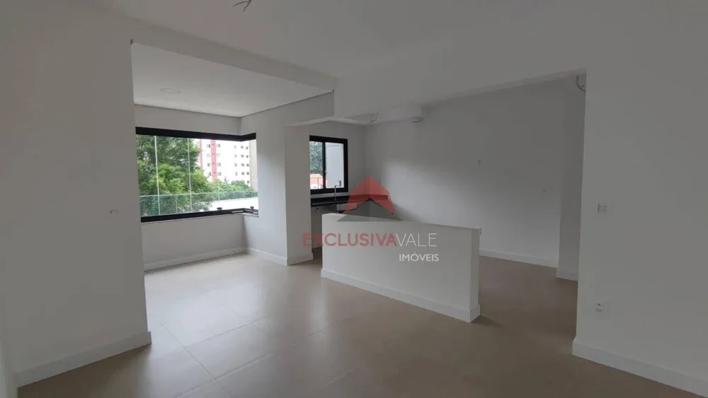 Apartamento, 3 quartos, 152 m² - Foto 2