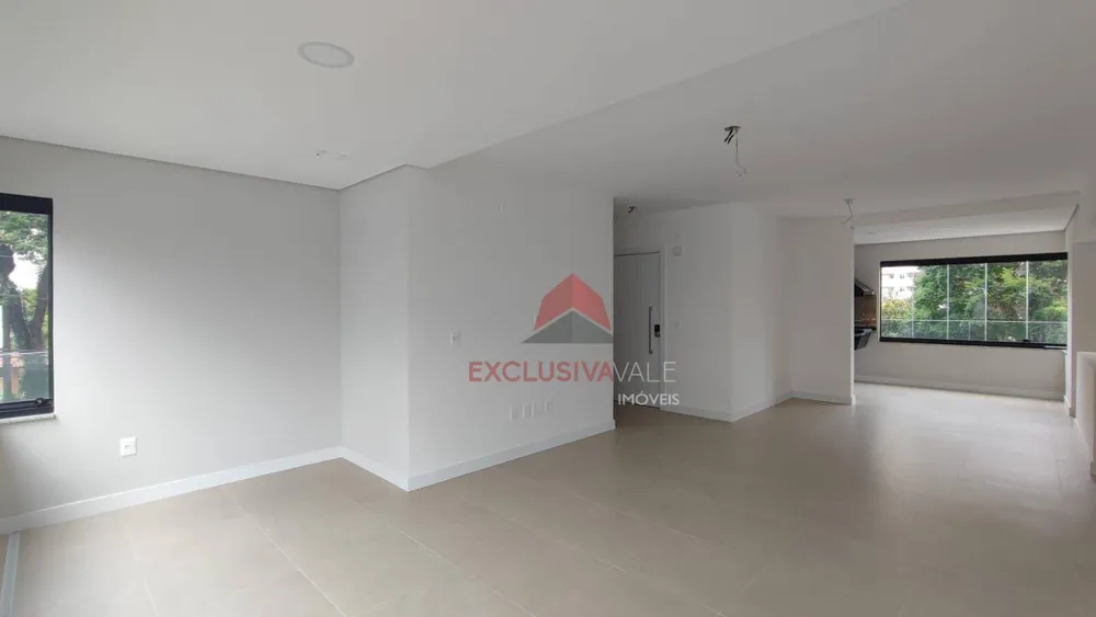 Apartamento, 3 quartos, 152 m² - Foto 1