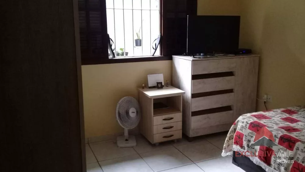 Casa, 5 quartos, 238 m² - Foto 14