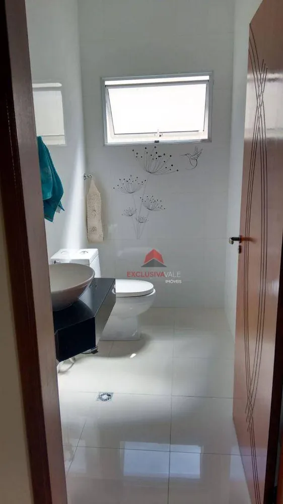 Casa, 3 quartos, 316 m² - Foto 1