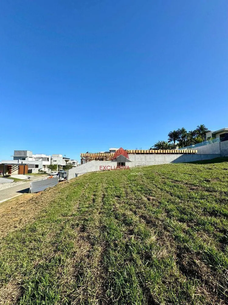 Loteamento e Condomínio, 720 m² - Foto 1