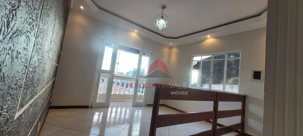 Casa, 4 quartos, 180 m² - Foto 4
