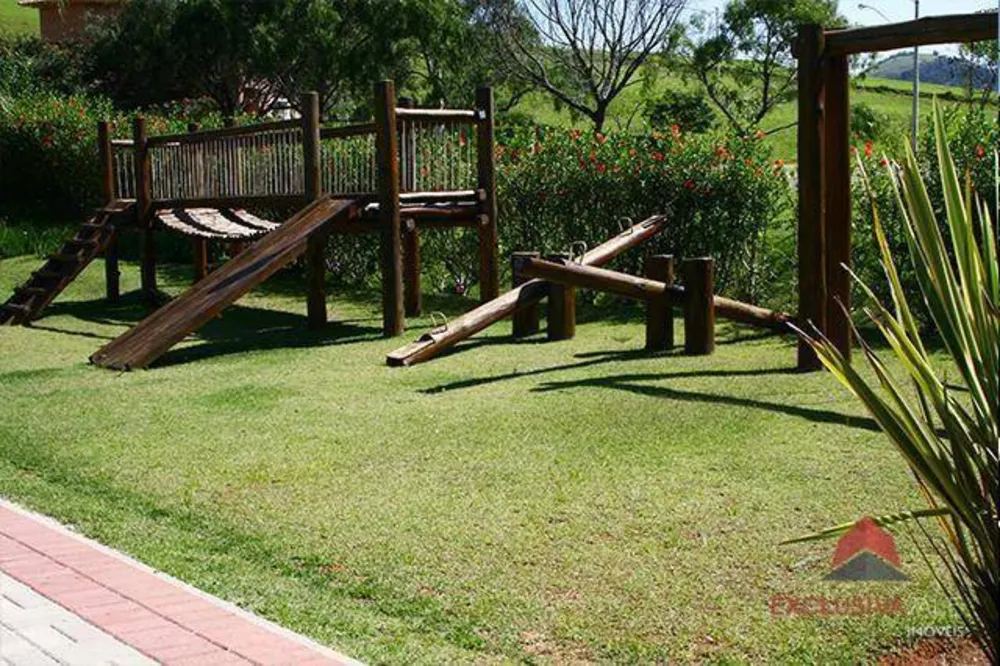 Loteamento e Condomínio, 1077 m² - Foto 1