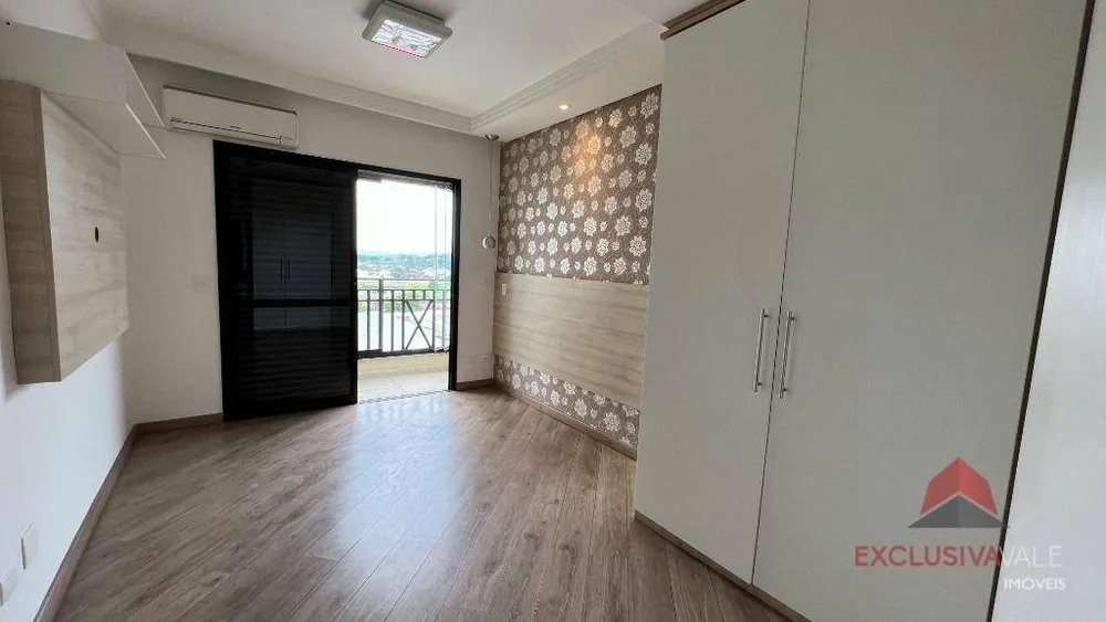 Apartamento, 3 quartos, 157 m² - Foto 1