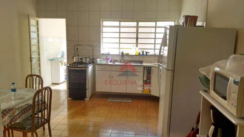 Casa, 3 quartos, 171 m² - Foto 2
