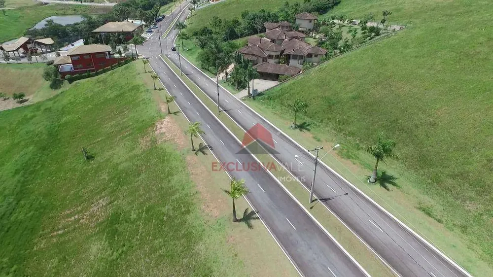 Loteamento e Condomínio, 1000 m² - Foto 1