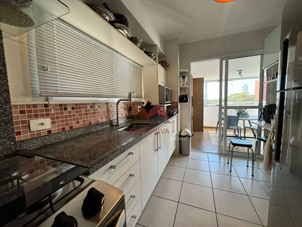 Apartamento, 3 quartos, 133 m² - Foto 3