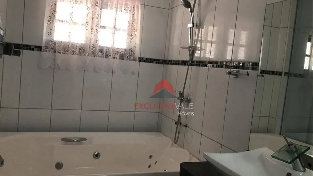 Casa, 3 quartos, 180 m² - Foto 2