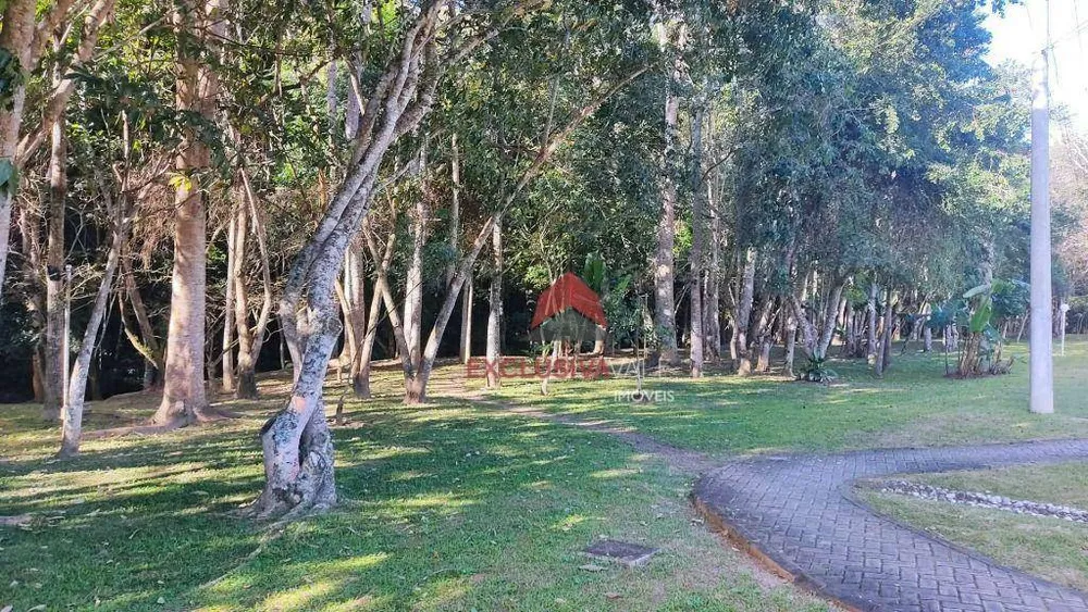 Loteamento e Condomínio, 1000 m² - Foto 1