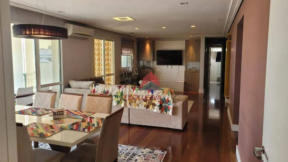 Apartamento, 3 quartos, 194 m² - Foto 2