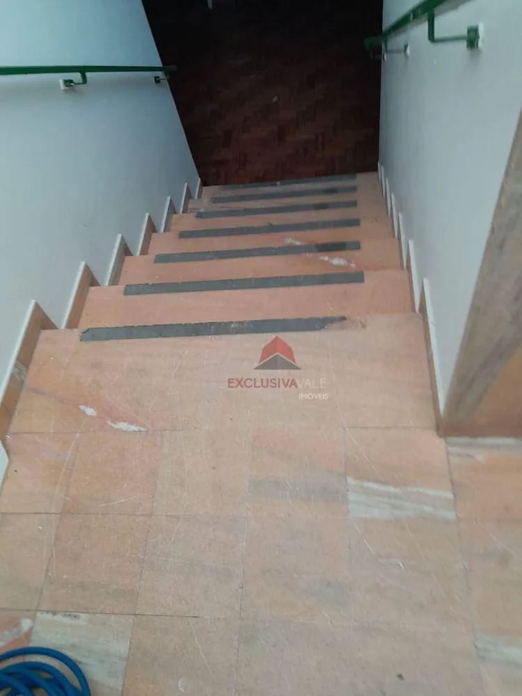 Casa, 4 quartos, 585 m² - Foto 4