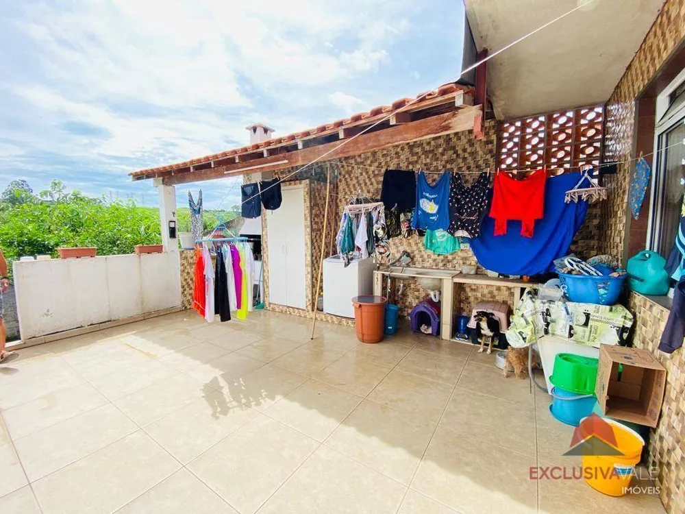 Casa, 4 quartos, 110 m² - Foto 1