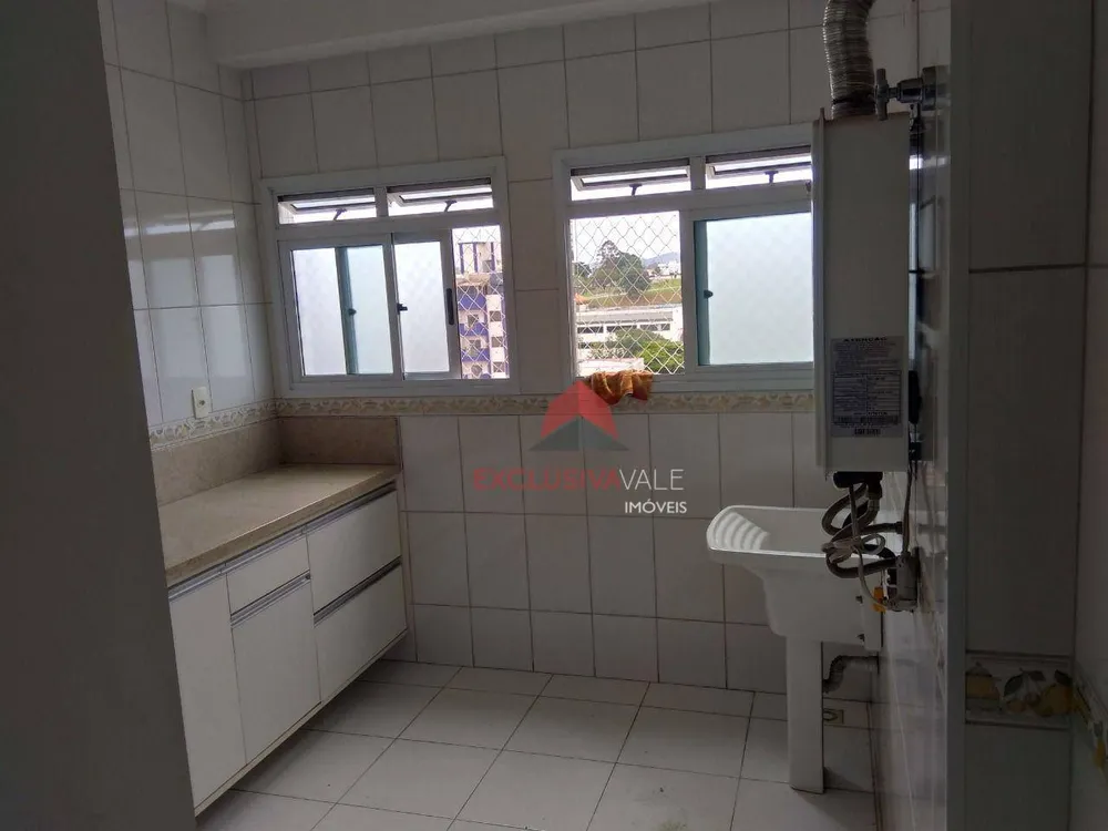 Apartamento, 3 quartos, 125 m² - Foto 2