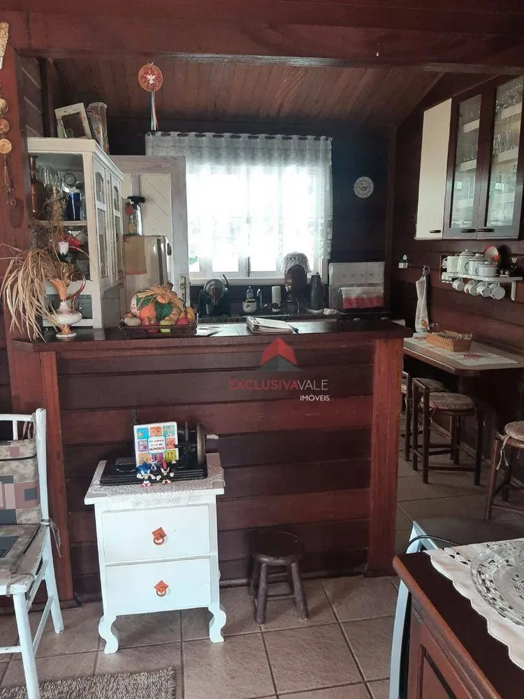 Chácara, 5 quartos, 5000 m² - Foto 1