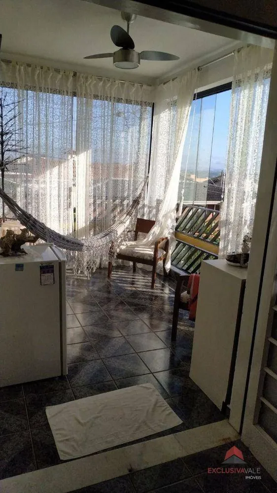 Casa, 3 quartos, 140 m² - Foto 1