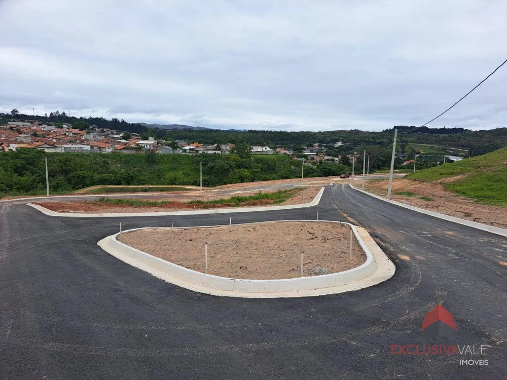 Loteamento e Condomínio, 250 m² - Foto 1