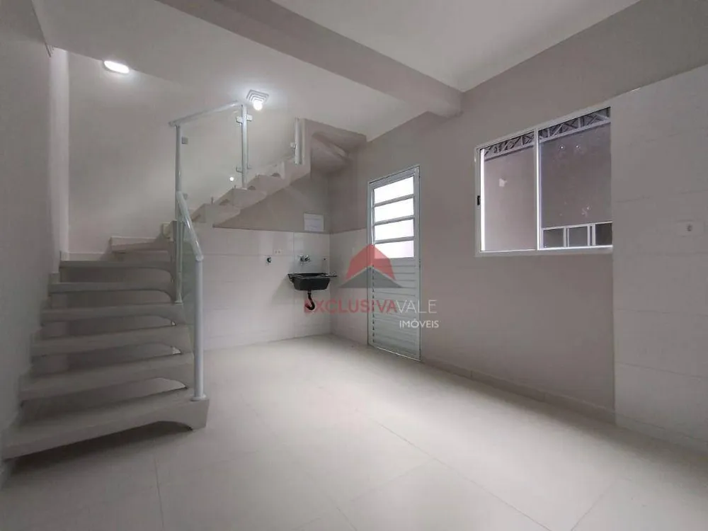 Casa, 3 quartos, 203 m² - Foto 1