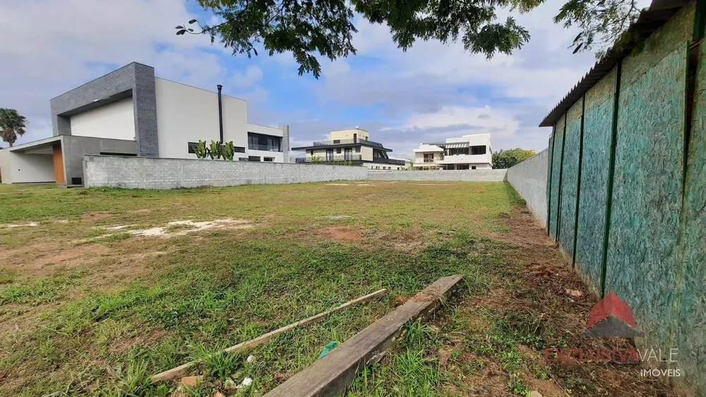 Loteamento e Condomínio, 1200 m² - Foto 1