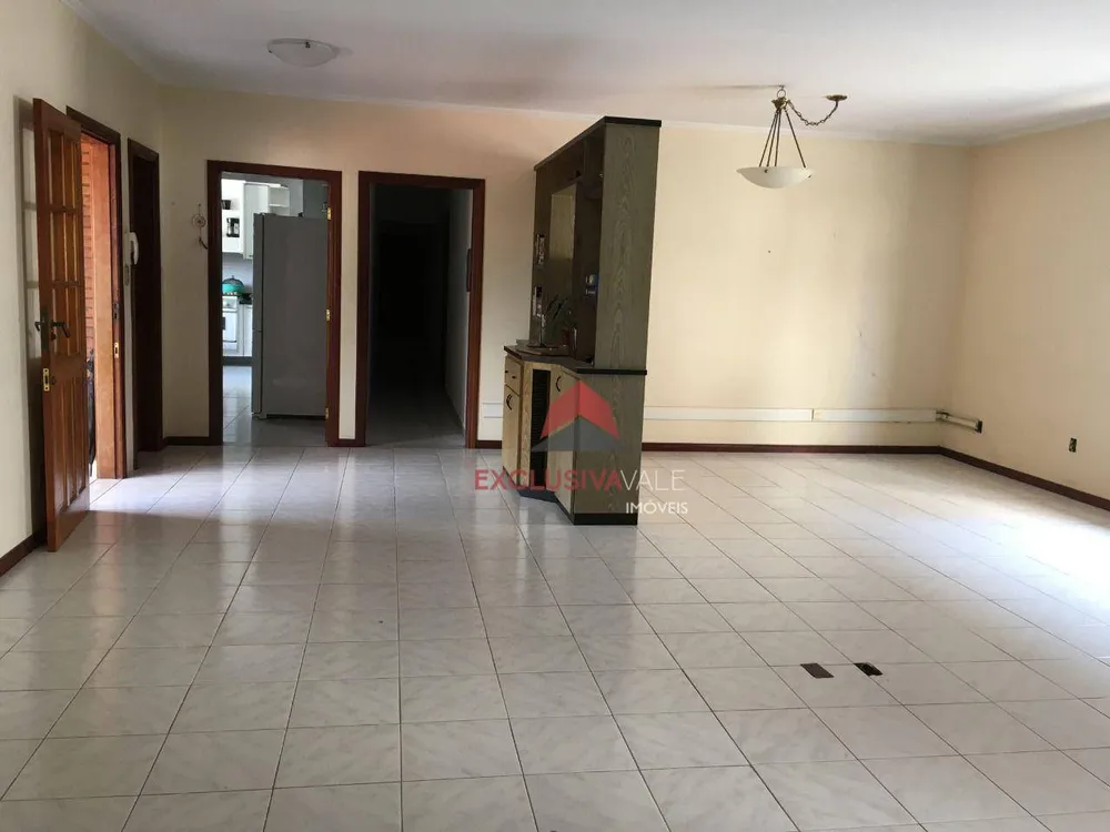Casa, 4 quartos, 1089 m² - Foto 3