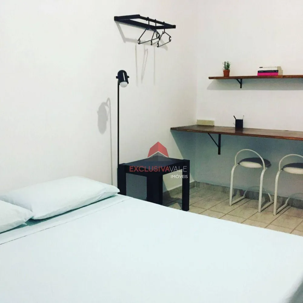 Casa, 4 quartos, 1089 m² - Foto 1