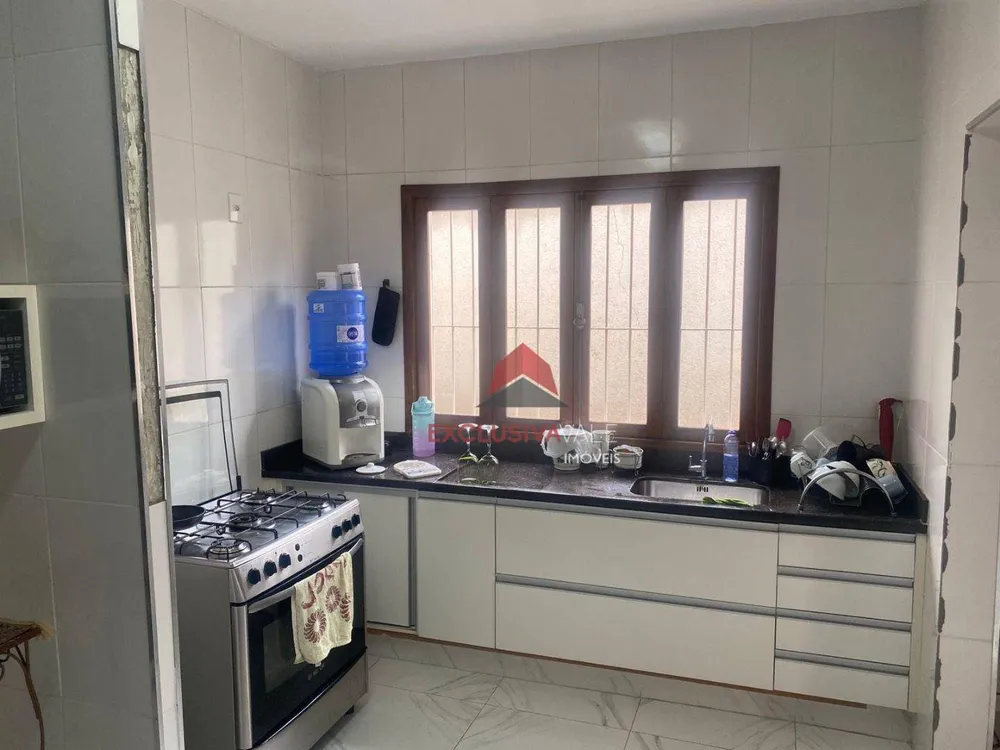 Casa, 3 quartos, 160 m² - Foto 2