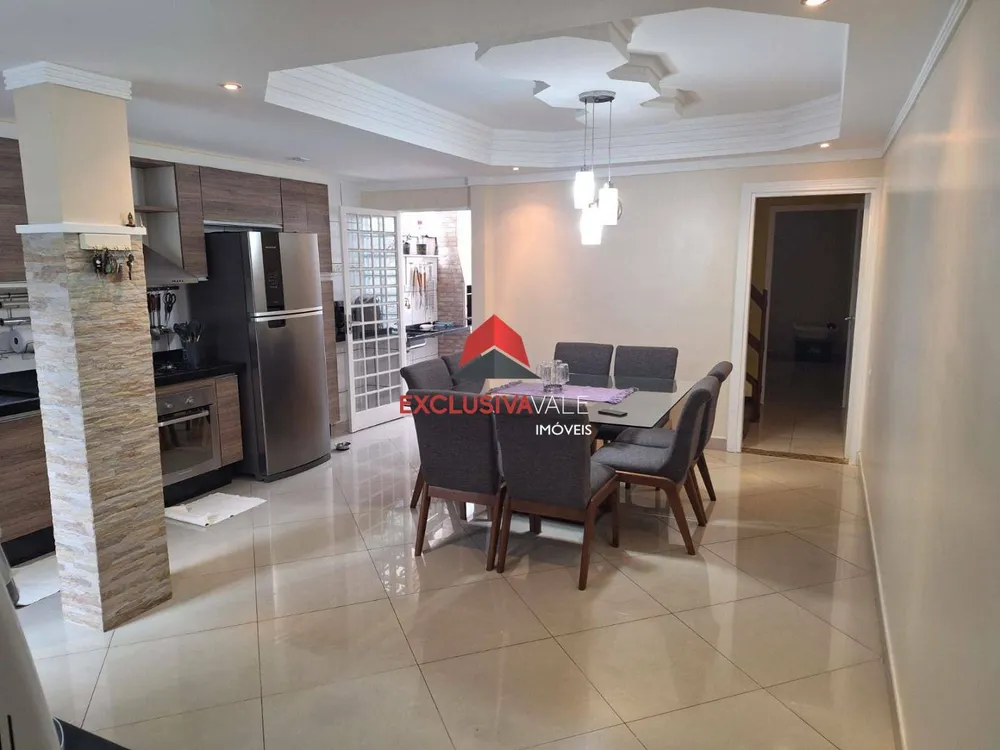 Casa, 4 quartos, 209 m² - Foto 1