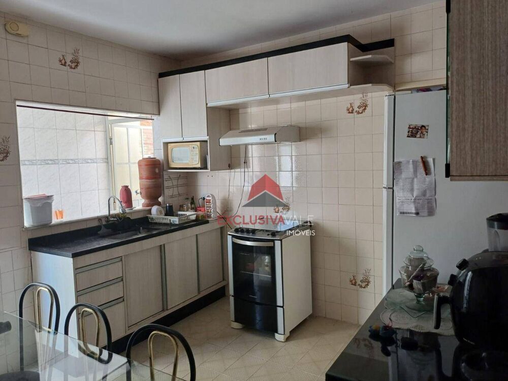 Casa, 3 quartos, 117 m² - Foto 1