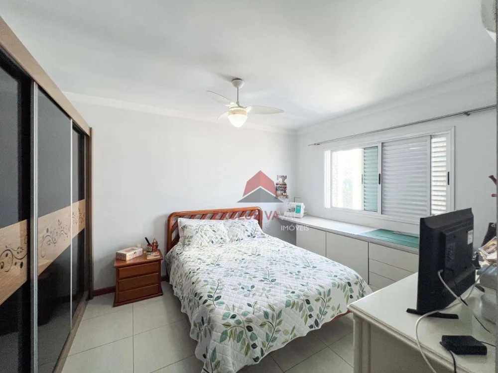 Apartamento, 3 quartos, 129 m² - Foto 4