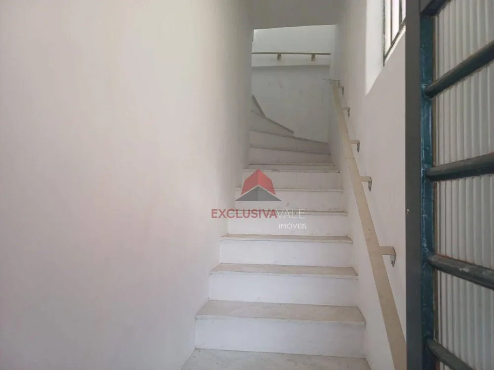 Casa, 4 quartos, 228 m² - Foto 3