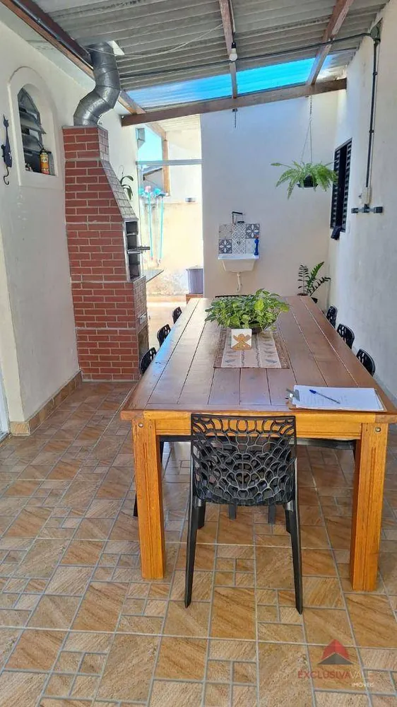 Casa, 4 quartos, 120 m² - Foto 1