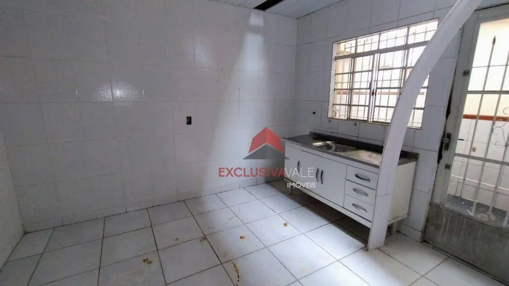 Casa, 5 quartos, 282 m² - Foto 3