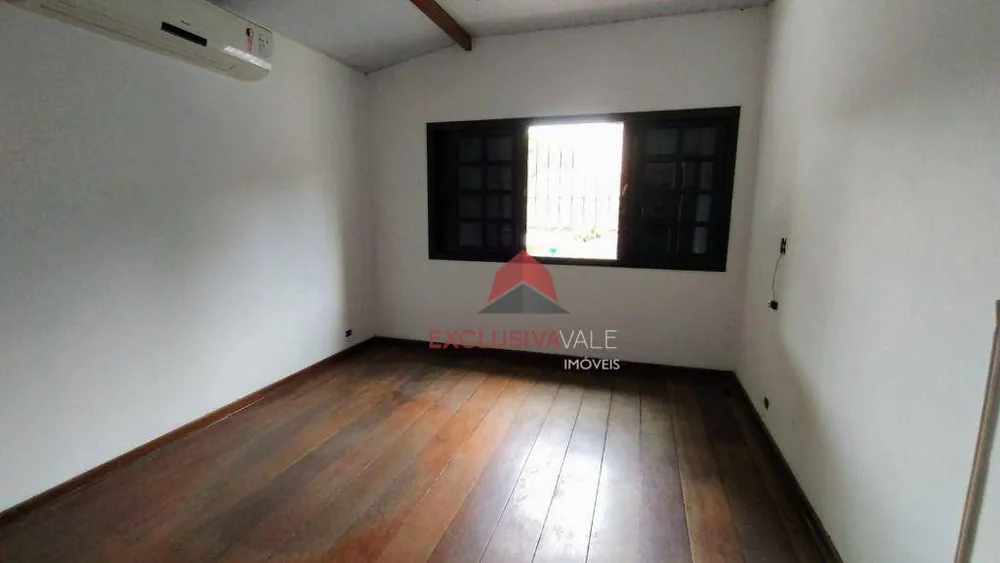 Casa, 5 quartos, 282 m² - Foto 2