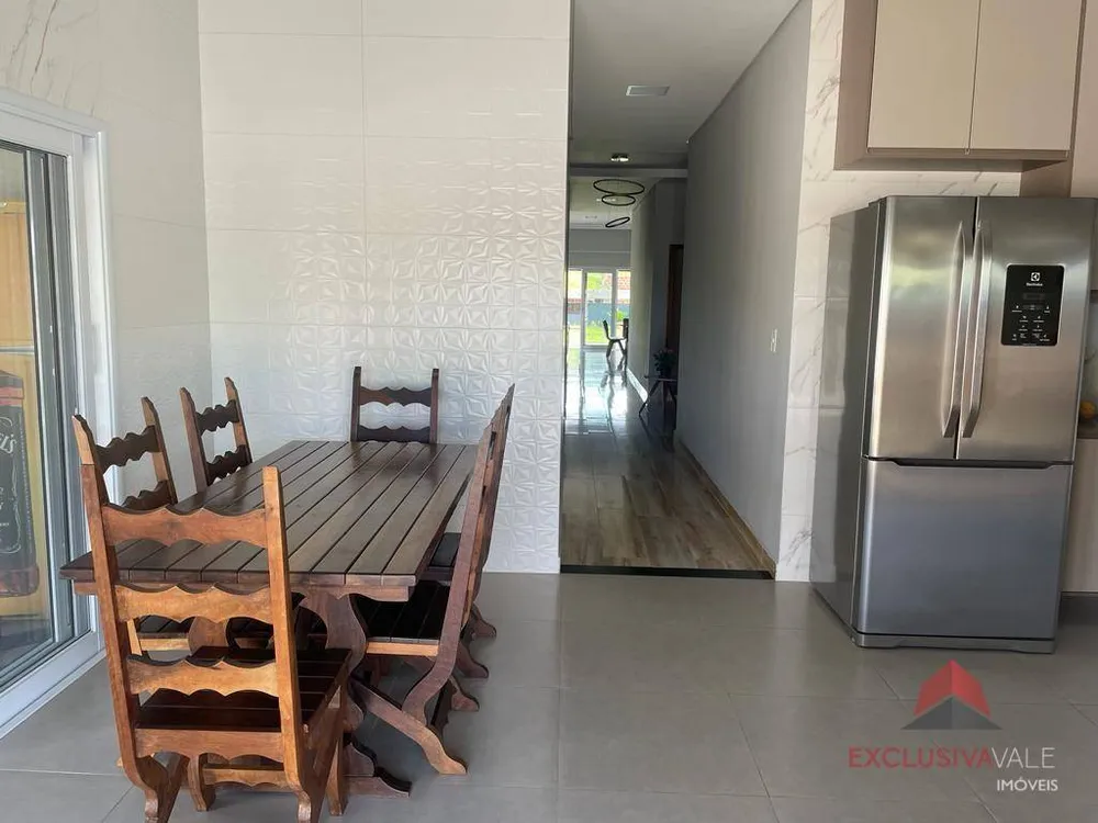 Casa de Condomínio, 4 quartos - Foto 1