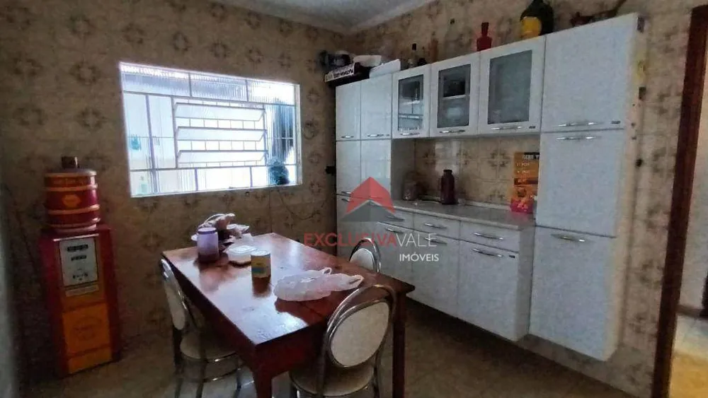Casa, 4 quartos, 132 m² - Foto 2