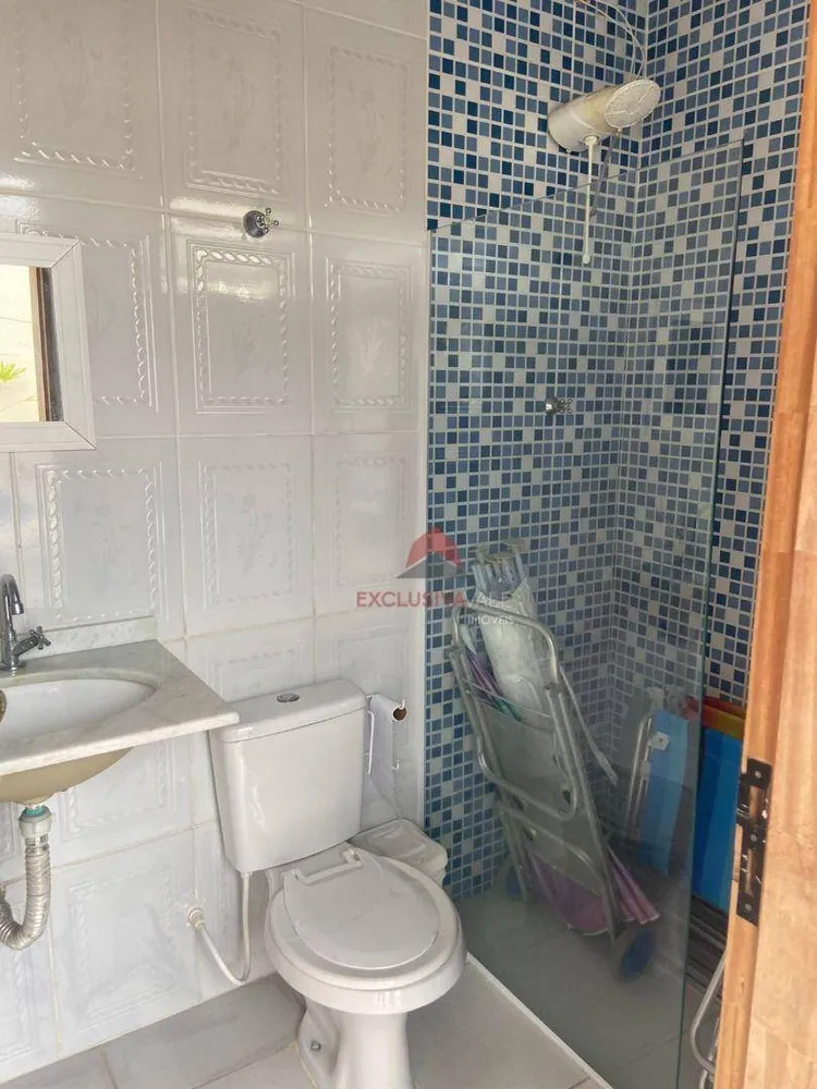 Casa, 3 quartos, 204 m² - Foto 1