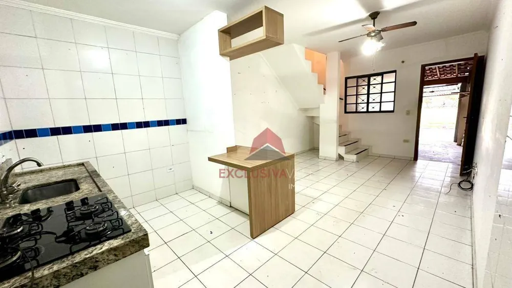 Casa, 2 quartos, 70 m² - Foto 1