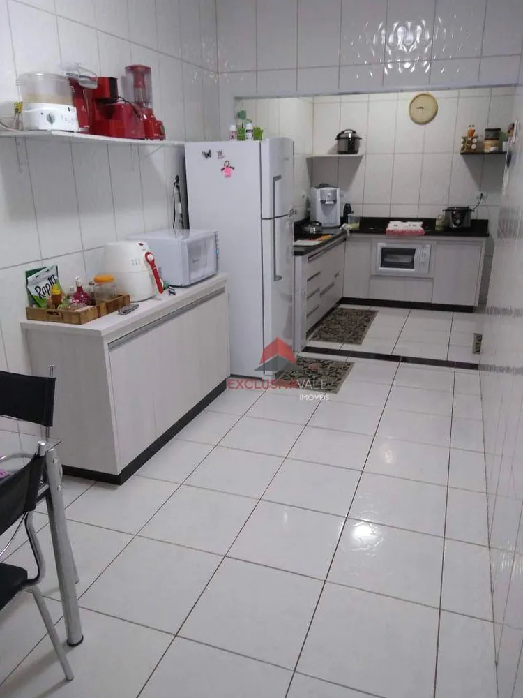 Casa, 3 quartos, 80 m² - Foto 1