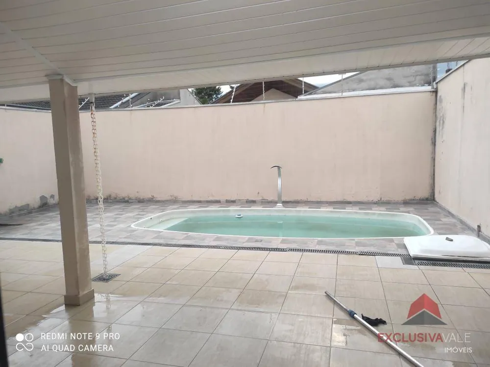 Casa, 4 quartos, 260 m² - Foto 4