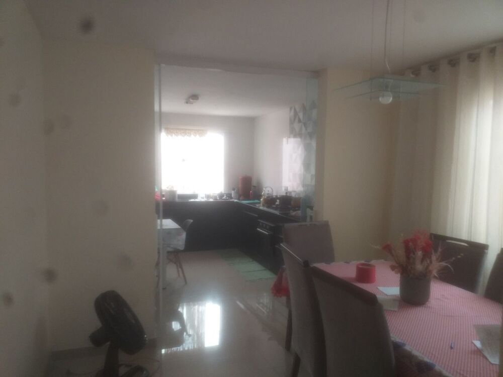 Casa, 3 quartos, 161 m² - Foto 2