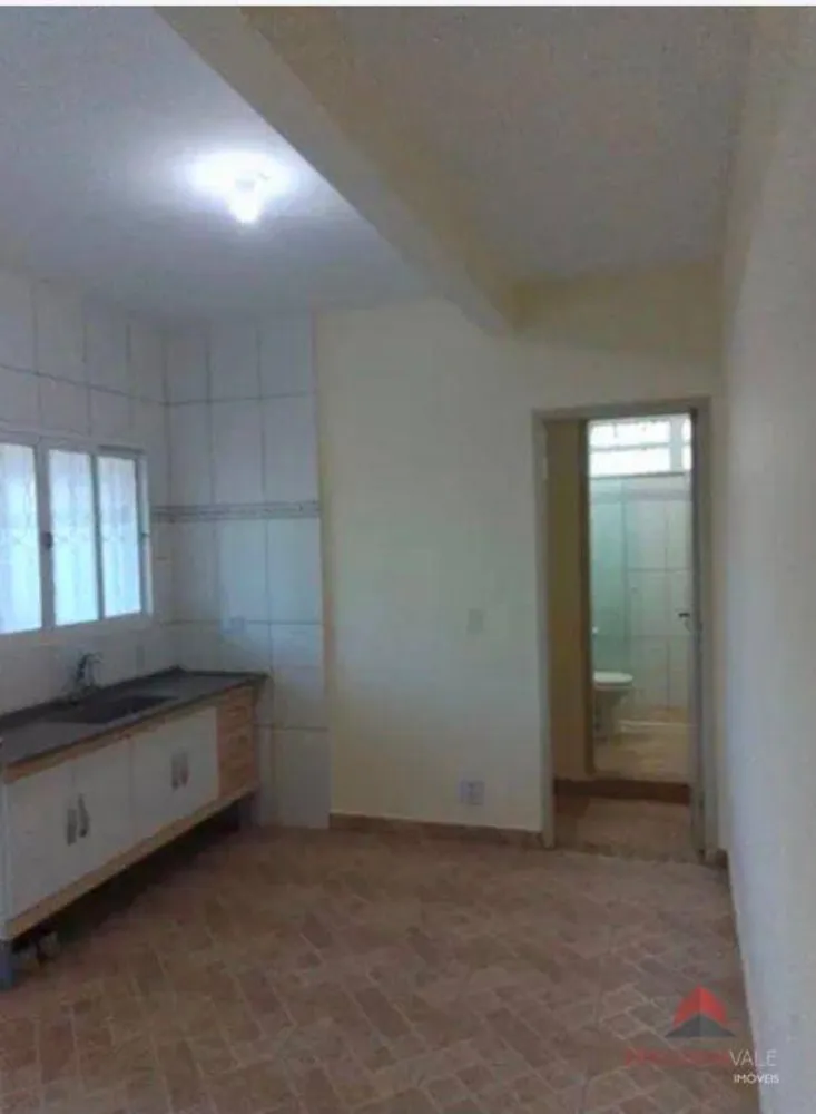 Casa, 6 quartos, 160 m² - Foto 4
