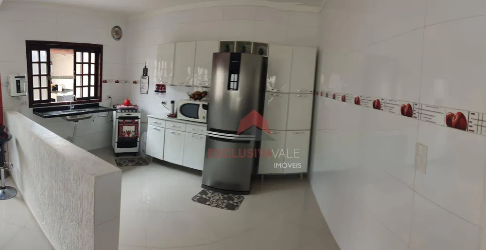 Casa, 3 quartos, 200 m² - Foto 3