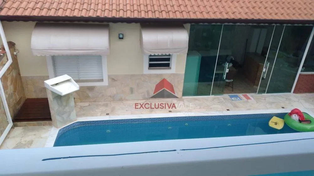Casa, 5 quartos, 312 m² - Foto 4