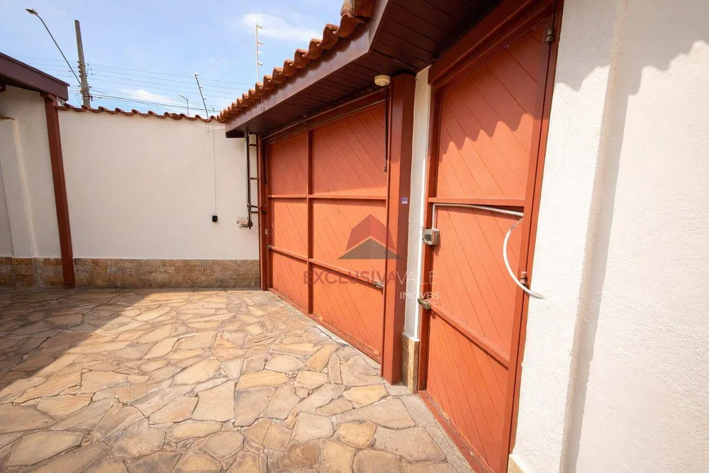 Casa, 4 quartos, 144 m² - Foto 2