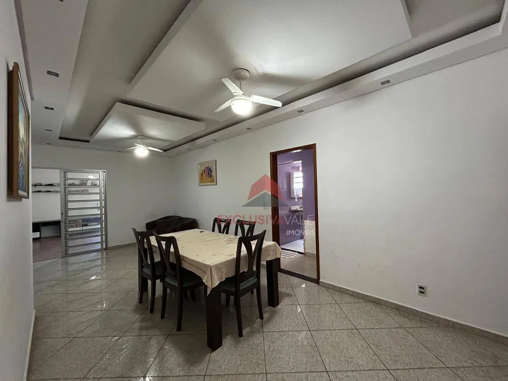 Casa, 3 quartos, 128 m² - Foto 1