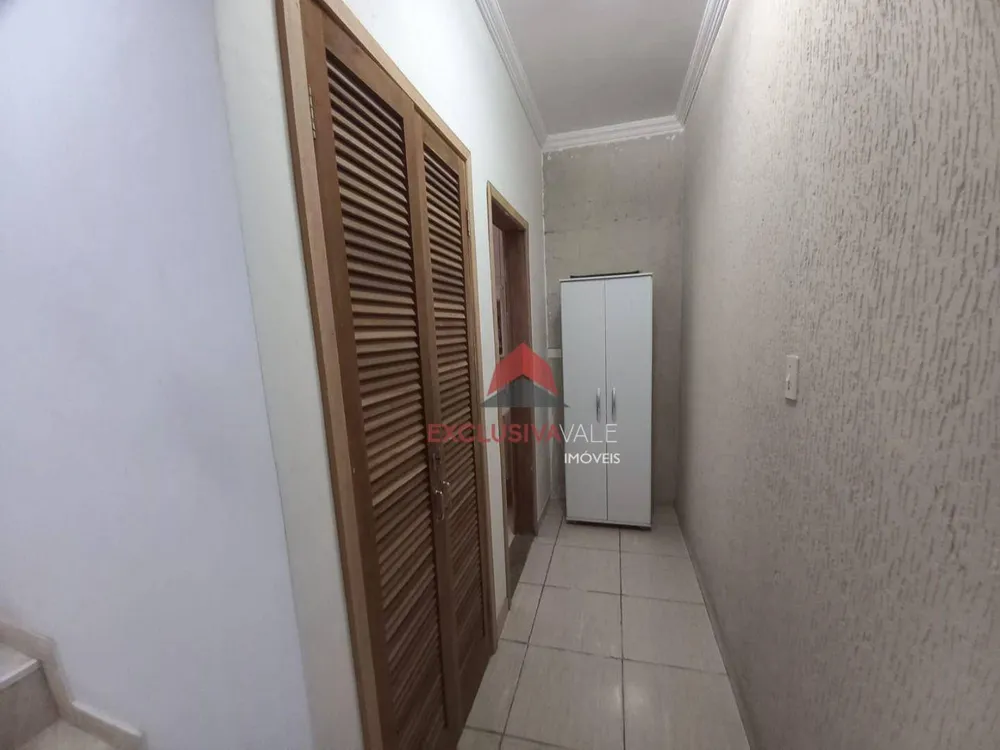 Casa, 6 quartos, 154 m² - Foto 4