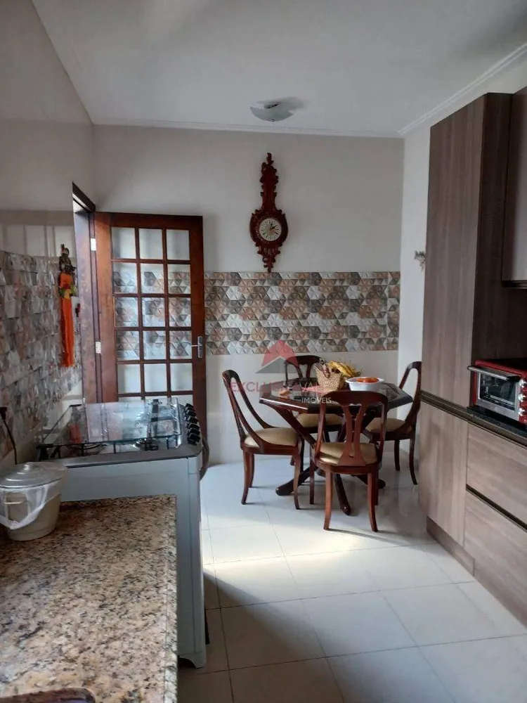 Casa, 3 quartos, 190 m² - Foto 4