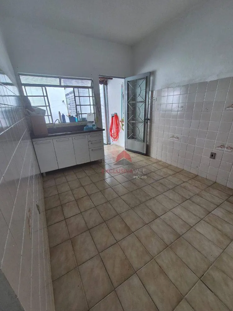 Casa, 3 quartos, 190 m² - Foto 1