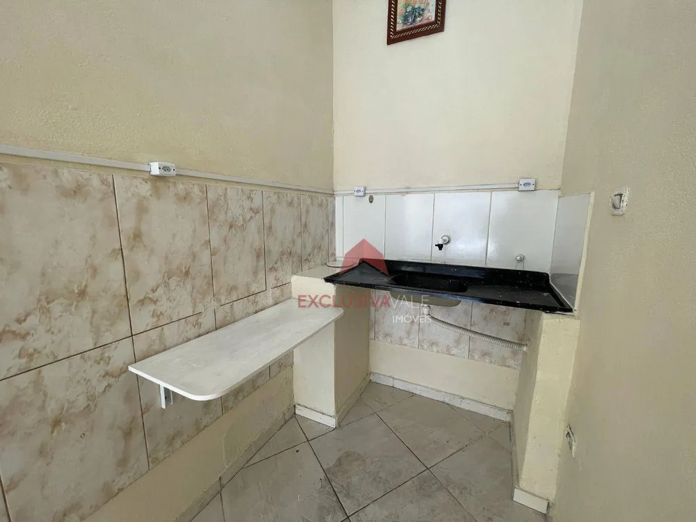 Casa, 3 quartos, 220 m² - Foto 2
